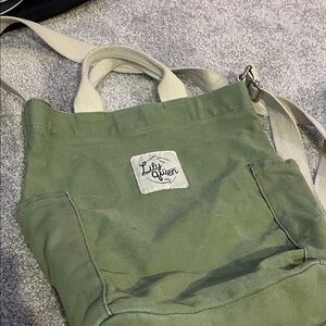 Lily Queen green Canvas Tote Bag